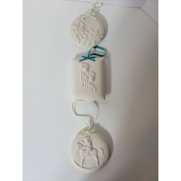 Vintage Creative Clay Hand Crafted Lot of 14 Christmas Ornaments - Picture 5 of 8